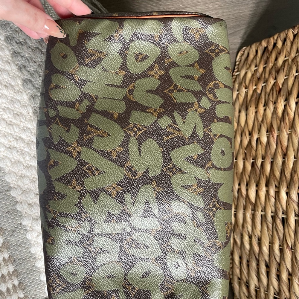 Louis Vuitton Monogram Graphite Graffiti Speedy - Picture 11 of 12